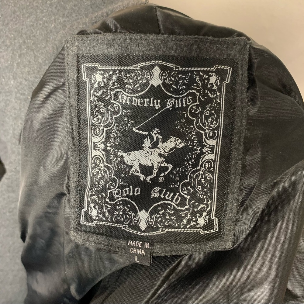 Grey Jacket - Picture 4 of 4